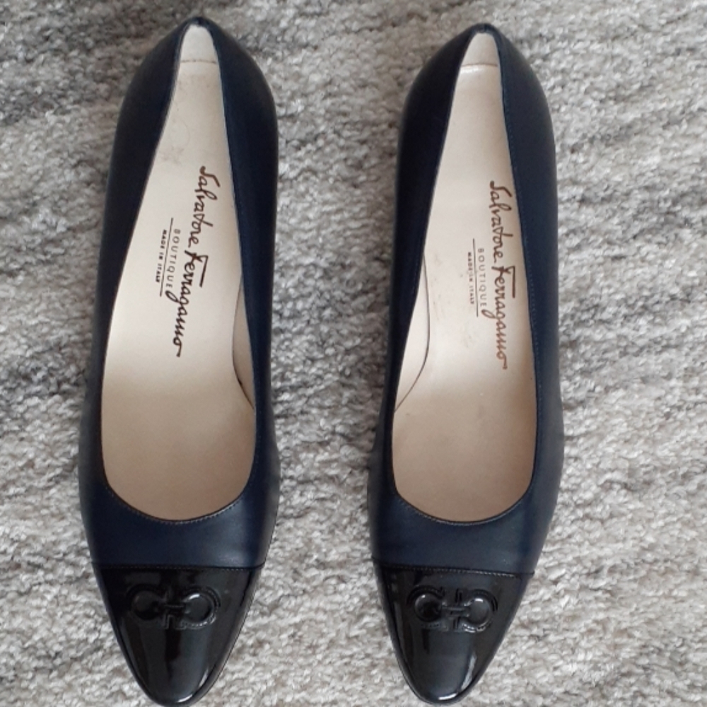 Beautiful Ferragamo pumps